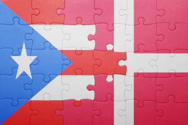 Porto Riko ve Danimarka ulusal bayrak ile bulmaca