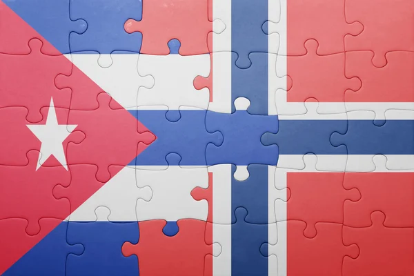 Puzzel met de nationale vlag van Noorwegen en cuba — Stockfoto