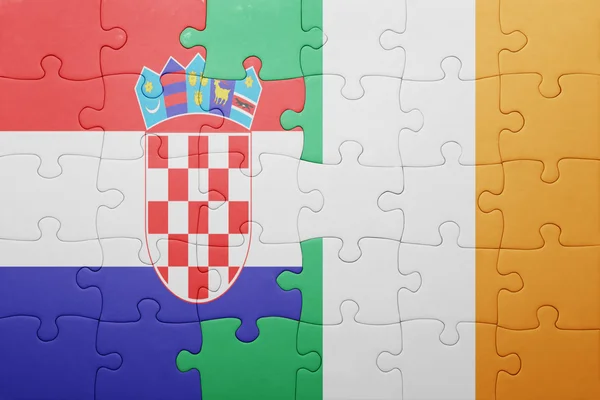 Puzzle avec le drapeau national de l'Irlande et de la croatie — Photo
