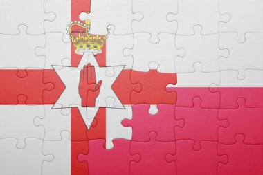 Kuzey İrlanda ve Polonya ulusal bayrak ile bulmaca