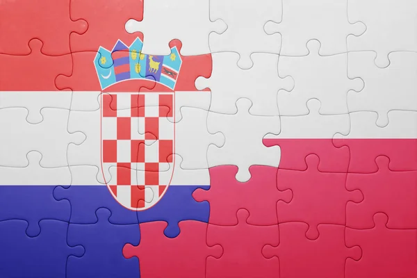 Quebra-cabeça com a bandeira nacional da croácia e da Polônia — Fotografia de Stock