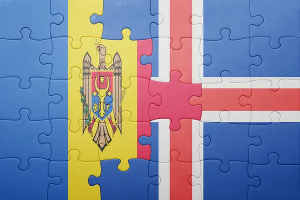 Puzzle s národní vlajkou Moldavska a Islandu — Stock fotografie