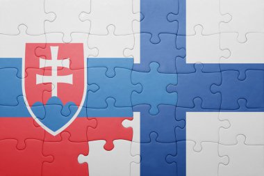Slovakya ve Finlandiya ulusal bayrak ile bulmaca
