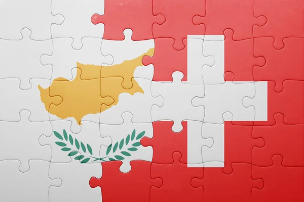 Головоломка з Національний прапор Швейцарії та Кіпру — стокове фото