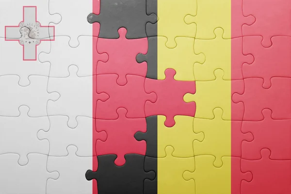 Puzzel met de nationale vlag van malta en België — Stockfoto