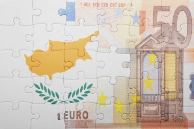 Kıbrıs ve euro banknot ulusal bayrak ile bulmaca