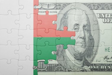 Madagaskar ve Doları banknot ulusal bayrak ile bulmaca