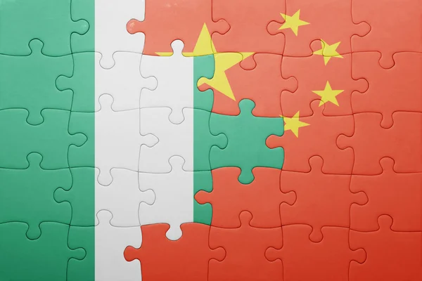 Puzzle with the national flag of china and nigeria — Stock Photo, Image