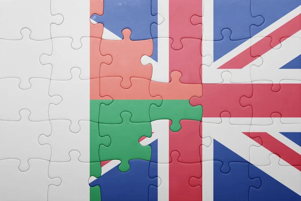 Rompecabezas con la bandera nacional de Gran Bretaña y Madagascar — Foto de Stock