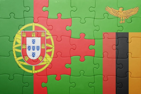 Puzzle z flagi narodowej Zambii i Portugalii — Zdjęcie stockowe