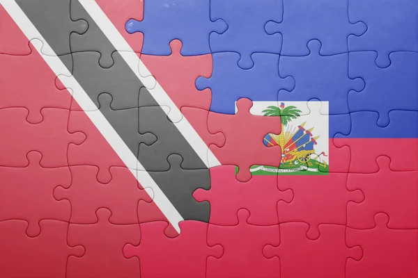 Puzzle avec le drapeau national de haiti et trinidad et tobago — Photo