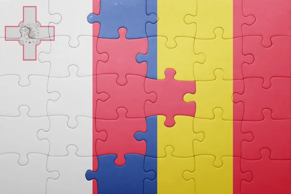 Puzzel met de nationale vlag van malta en Roemenië — Stockfoto