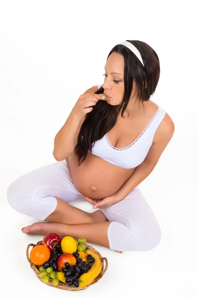 Zwangerschap, gezondheid en schoonheid. Goede voeding. Vitaminen en fruit voor zwangere vrouwen — Stockfoto