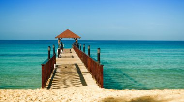 Ahşap tekne denize uzanan gemiler için