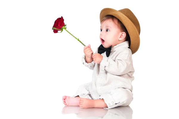 ¿Felicitaste a su favorito? Emocional bonito bebé gentlema —  Fotos de Stock