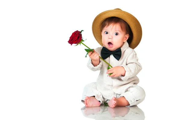 ¿Felicitaste a su favorito? Emocional bonito bebé gentlema —  Fotos de Stock