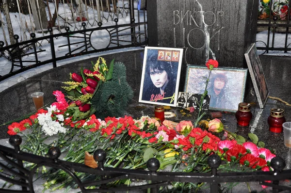 At the grave of Viktor Tsoi. Saint Petersburg — Stock Photo, Image