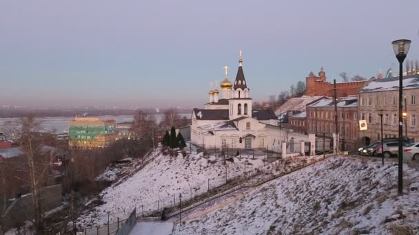 Nizhny Novgorod Ortodoks Kilisesi Kremlin Kış Günbatımında — Stok video
