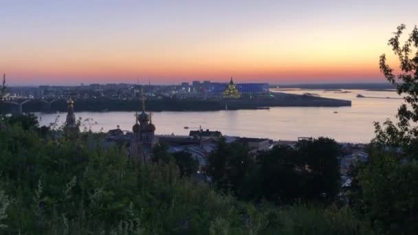 Lato Niżny Nowogród o zachodzie słońca — Wideo stockowe