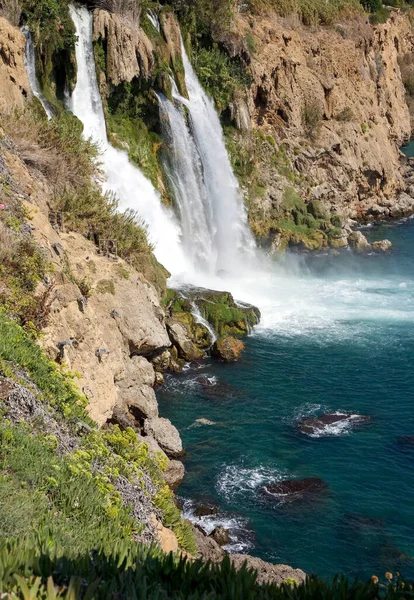 Dolní Dudenův Vodopád Tekoucí Středozemního Moře Antalyi Turecko — Stock fotografie