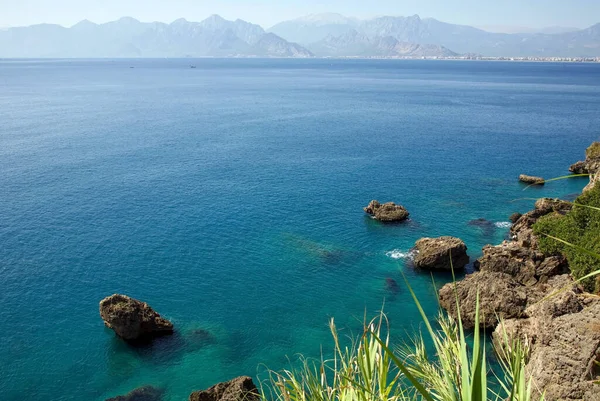 Vista Mar Mediterrâneo Transparente Claro Antalya Turquia — Fotografia de Stock