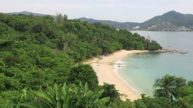 Tayland 'ın Phuket Adası' ndaki resimli plajlar