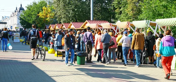 Festival de celebração Rozhdestvenskaya Street — Fotografia de Stock