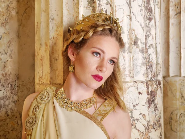 kargo gemisi limanda