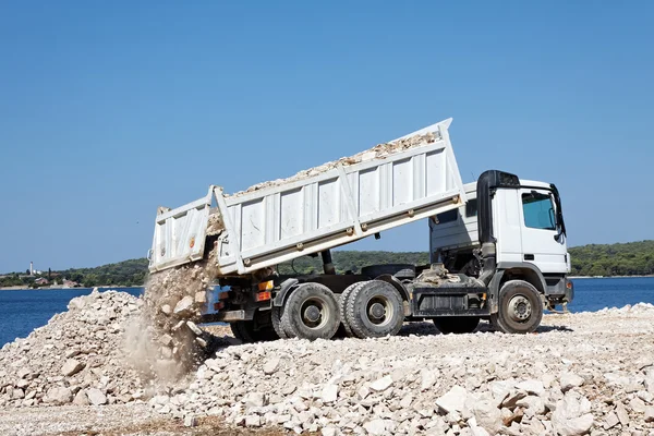 Camion benne Image En Vente