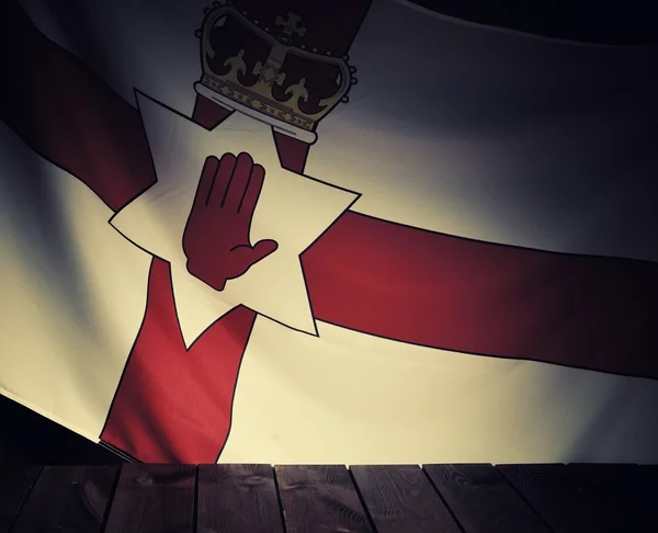 Drapeau de l'Irlande du Nord avec planches en bois — Photo