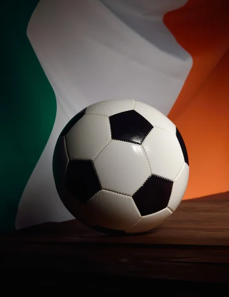 Flaga Irlandii z piłki nożnej — Zdjęcie stockowe
