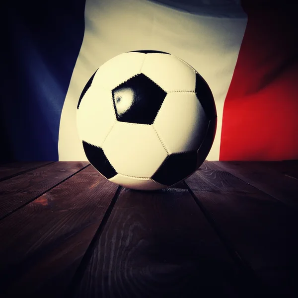 Flagge von Frankreich mit Fußball — Stockfoto