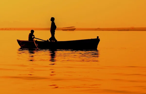 Two boys in boat — Stock Photo, Image