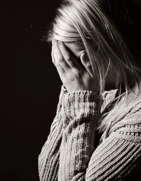 Young Praying woman. — Stock Photo, Image