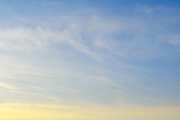 Blue sky with clouds — Stock Photo, Image