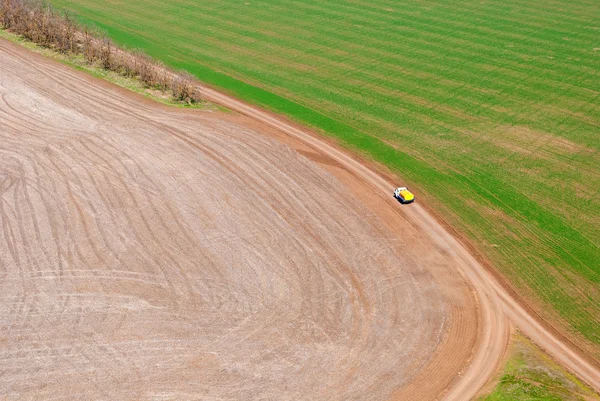 Beau paysage rural au printemps, vue d'en haut — Photo