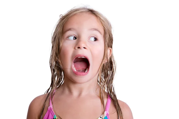 открытый ротик маленьких девочек. девочки открытый рот измазан. эмоции детей страх. в рот маленькой девочке. девочка открыла рот.