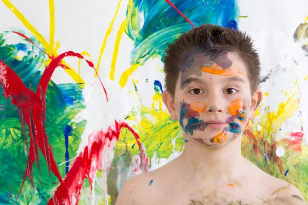 Young artist posing with his modern art — Stock Photo, Image