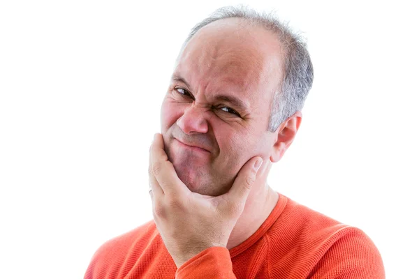 Hombre sintiéndose avergonzado y arrepentido por algo — Foto de Stock