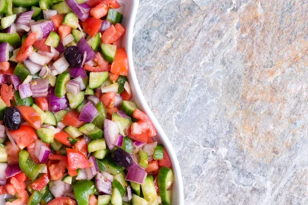 Lebensmittel Hintergrund der gesunden türkischen Schäfersalat — Stockfoto