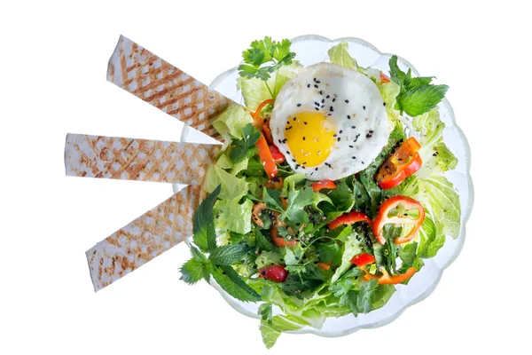 Fresh Green Salad with Fried Egg and Lavash — Stock Photo, Image