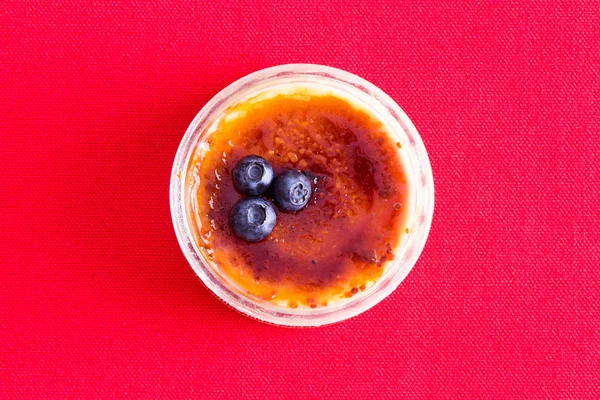 Freshly baked custard with blueberries — Stock Photo, Image