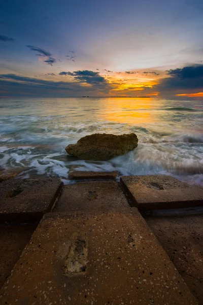 Fort De Soto Gulf Pier efter solnedgång Tierra Verde, Florida drät — Stockfoto