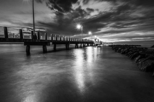 Fort De Soto Gulf Pier after Sunset  Tierra Verde, Florida Black — Stock Photo, Image