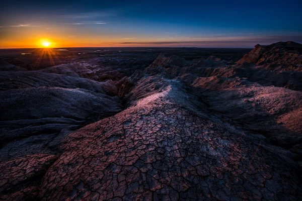 Salida del sol en el Parque Nacional Badlands —  Fotos de Stock