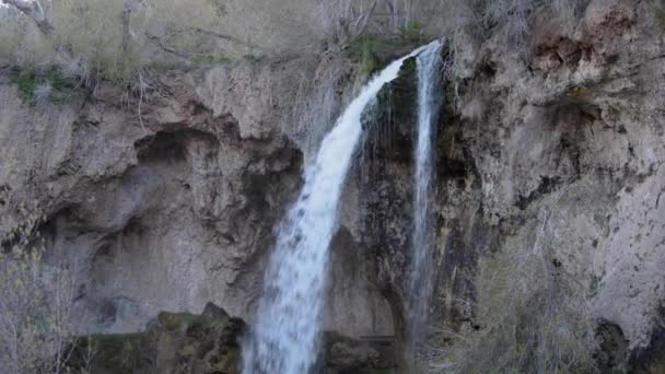 Geweer Falls Colorado vertragen pan — Stockvideo