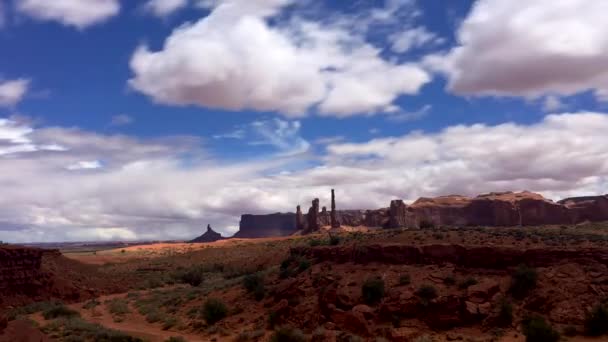 Totem Pole Monument Valley Hyperlapse Trucking 4k — Stock Video
