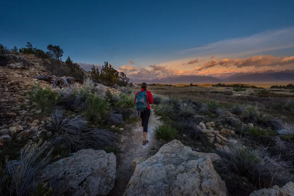 Hiking to Travertine Hot Springs Bridgeport CA — Stock Photo, Image