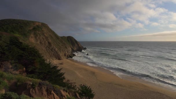Gray Whale Cove Beach California — Stock Video