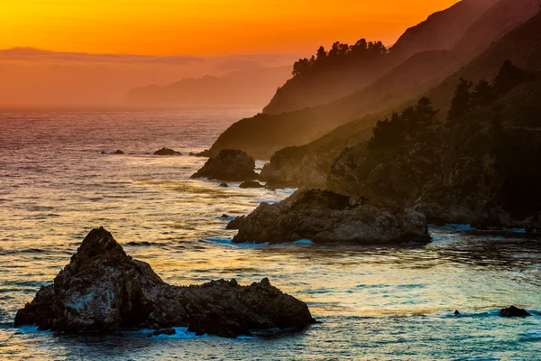 日没の風景カリフォルニア州ビッグ ・ サー — ストック写真